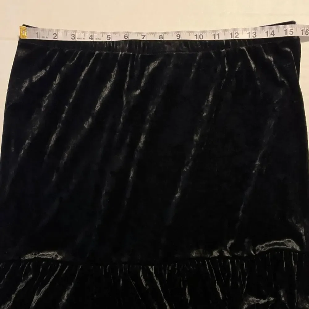 New York & Co Black Crushed Velvet Skirt Womens Size Medium Midi Whimsigoth